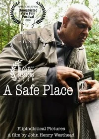 Безопасное место - Постер